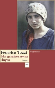 Mit geschlossenen Augen 